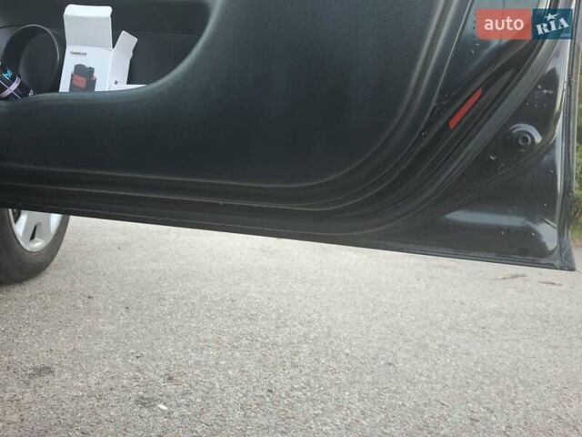 Хонда Цивик 2003 в Чернигове на Automoto.ua Черный Хонда Цивик, объемом двигателя 1.69 л и пробегом 359 тыс. км за 3500 $, фото 18 на Automoto.ua