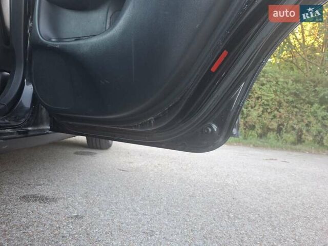 Хонда Цивик 2003 в Чернигове на Automoto.ua Черный Хонда Цивик, объемом двигателя 1.69 л и пробегом 359 тыс. км за 3500 $, фото 20 на Automoto.ua