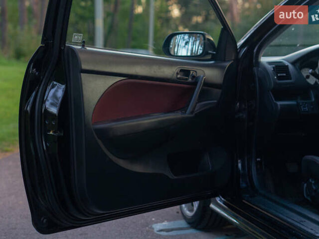 Черный Хонда Цивик, объемом двигателя 1.6 л и пробегом 272 тыс. км за 4700 $, фото 13 на Automoto.ua