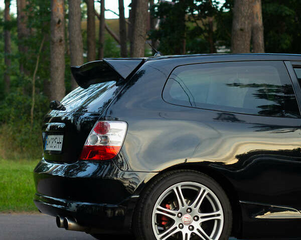 Черный Хонда Цивик, объемом двигателя 1.6 л и пробегом 272 тыс. км за 4700 $, фото 8 на Automoto.ua