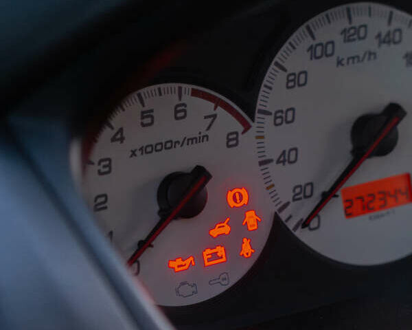 Черный Хонда Цивик, объемом двигателя 1.6 л и пробегом 272 тыс. км за 4700 $, фото 16 на Automoto.ua