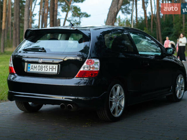 Черный Хонда Цивик, объемом двигателя 1.6 л и пробегом 272 тыс. км за 4700 $, фото 4 на Automoto.ua
