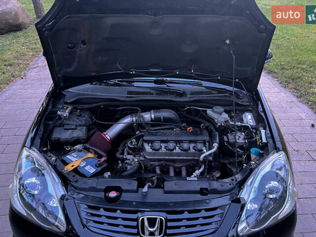 Черный Хонда Цивик, объемом двигателя 1.6 л и пробегом 272 тыс. км за 4700 $, фото 20 на Automoto.ua