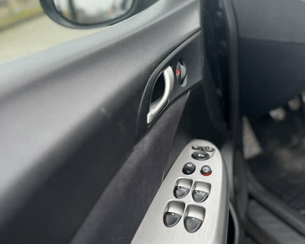 Чорний Хонда Сівік, об'ємом двигуна 2.2 л та пробігом 244 тис. км за 4800 $, фото 7 на Automoto.ua