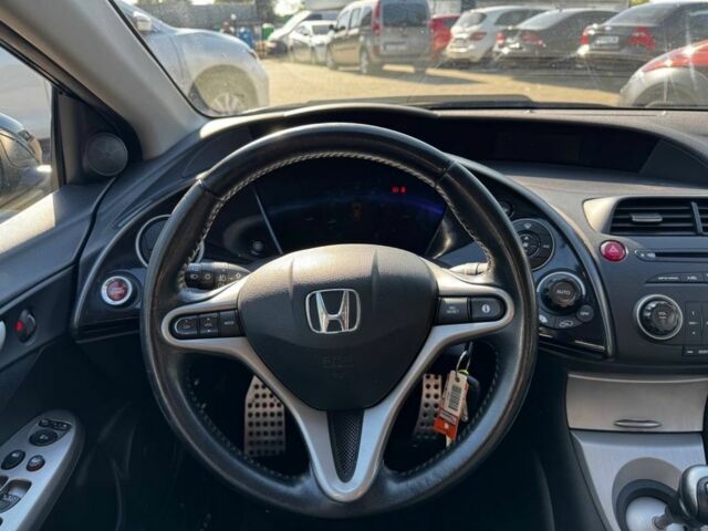 Черный Хонда Цивик, объемом двигателя 1.4 л и пробегом 187 тыс. км за 5599 $, фото 8 на Automoto.ua