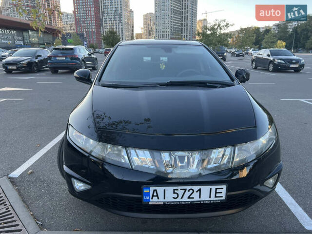 Черный Хонда Цивик, объемом двигателя 1.8 л и пробегом 185 тыс. км за 5300 $, фото 10 на Automoto.ua