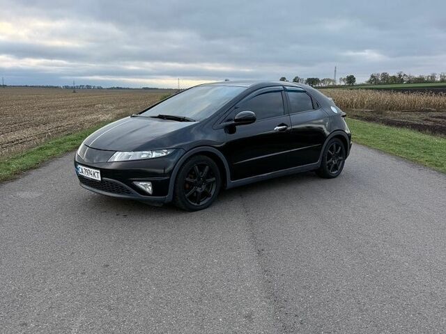Чорний Хонда Сівік, об'ємом двигуна 1.8 л та пробігом 160 тис. км за 4200 $, фото 1 на Automoto.ua
