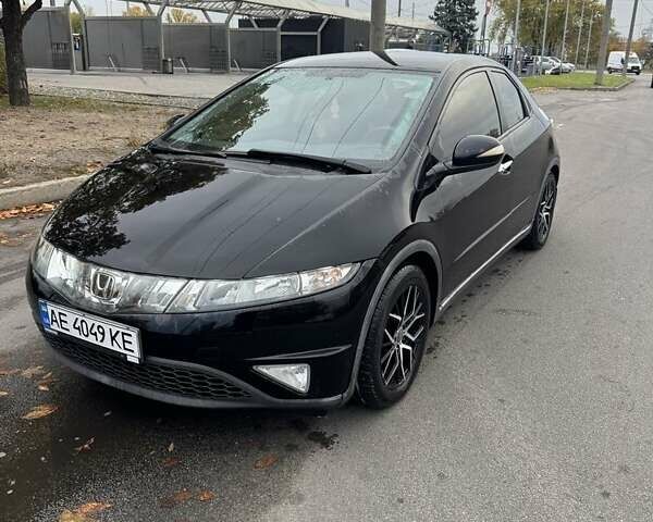 Черный Хонда Цивик, объемом двигателя 1.3 л и пробегом 130 тыс. км за 7000 $, фото 5 на Automoto.ua