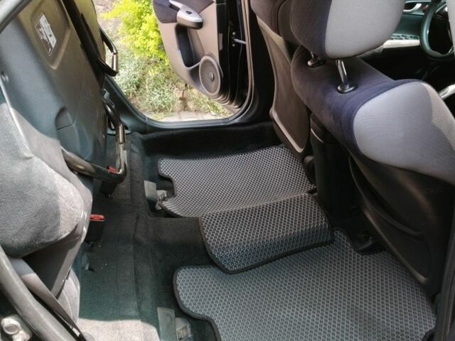 Черный Хонда Цивик, объемом двигателя 0 л и пробегом 230 тыс. км за 6500 $, фото 4 на Automoto.ua