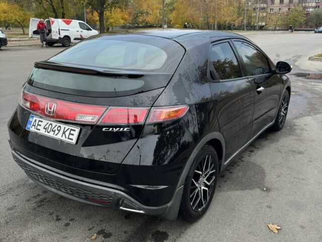 Черный Хонда Цивик, объемом двигателя 1.3 л и пробегом 130 тыс. км за 7000 $, фото 3 на Automoto.ua