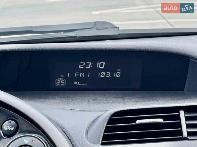 Черный Хонда Цивик, объемом двигателя 1.8 л и пробегом 203 тыс. км за 5777 $, фото 27 на Automoto.ua