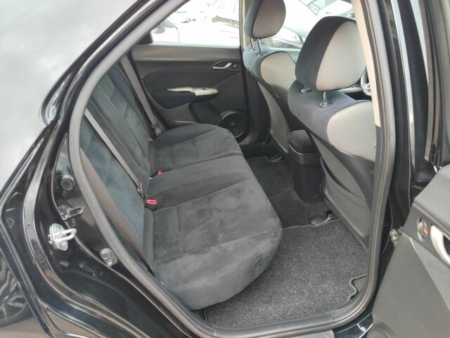 Черный Хонда Цивик, объемом двигателя 1.4 л и пробегом 153 тыс. км за 8800 $, фото 14 на Automoto.ua