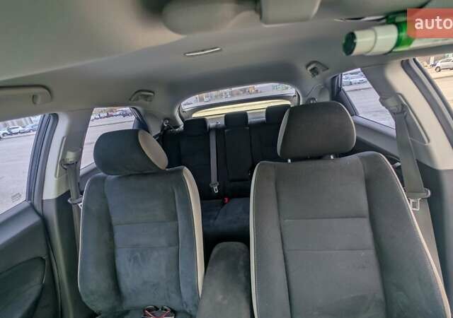 Черный Хонда Цивик, объемом двигателя 1.8 л и пробегом 100 тыс. км за 7400 $, фото 6 на Automoto.ua