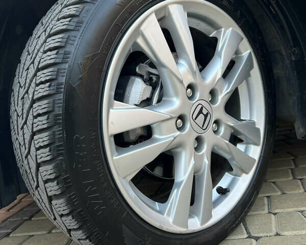 Черный Хонда Цивик, объемом двигателя 1.8 л и пробегом 115 тыс. км за 8300 $, фото 28 на Automoto.ua