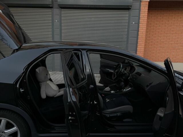 Хонда Цивик 2008 в Днепре (Днепропетровске) на Automoto.ua Черный Хонда Цивик, объемом двигателя 1.8 л и пробегом 218 тыс. км за 7800 $, фото 6 на Automoto.ua