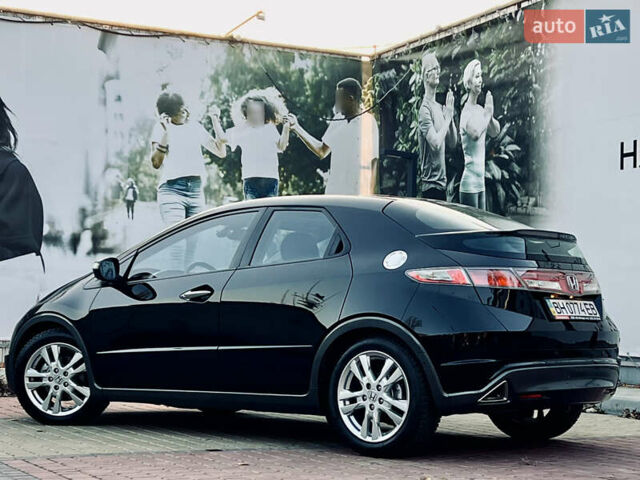 Чорний Хонда Сівік, об'ємом двигуна 1.8 л та пробігом 115 тис. км за 8700 $, фото 16 на Automoto.ua