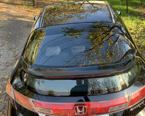 Черный Хонда Цивик, объемом двигателя 1.8 л и пробегом 207 тыс. км за 4300 $, фото 18 на Automoto.ua