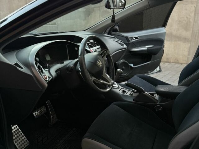 Хонда Цивик 2008 в Днепре (Днепропетровске) на Automoto.ua Черный Хонда Цивик, объемом двигателя 1.8 л и пробегом 218 тыс. км за 7800 $, фото 5 на Automoto.ua