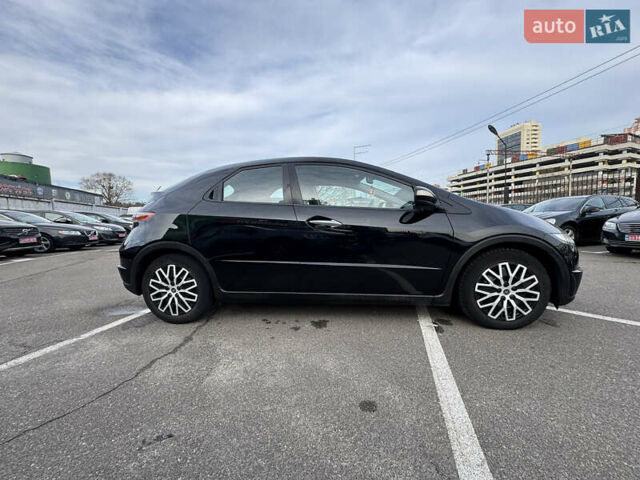 Черный Хонда Цивик, объемом двигателя 1.4 л и пробегом 153 тыс. км за 8800 $, фото 52 на Automoto.ua