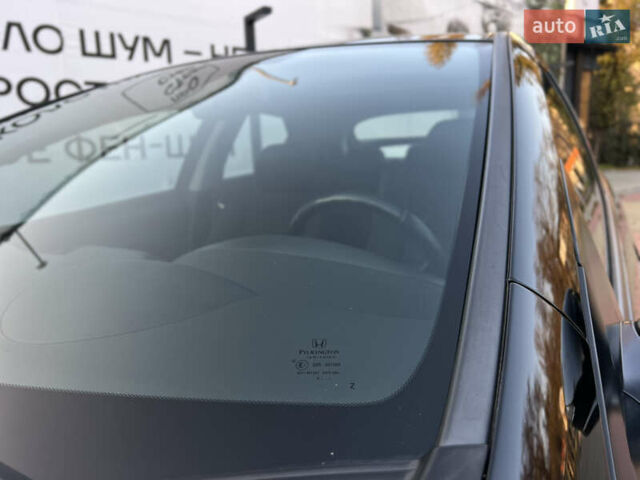 Черный Хонда Цивик, объемом двигателя 1.8 л и пробегом 115 тыс. км за 8300 $, фото 30 на Automoto.ua