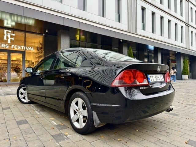 Чорний Хонда Сівік, об'ємом двигуна 1.8 л та пробігом 157 тис. км за 6500 $, фото 6 на Automoto.ua