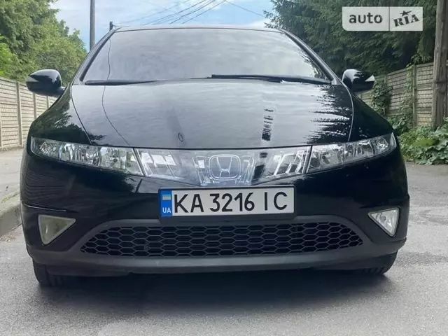 Чорний Хонда Сівік, об'ємом двигуна 2.2 л та пробігом 209 тис. км за 6900 $, фото 1 на Automoto.ua