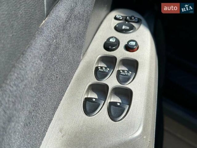 Черный Хонда Цивик, объемом двигателя 1.8 л и пробегом 190 тыс. км за 6280 $, фото 9 на Automoto.ua