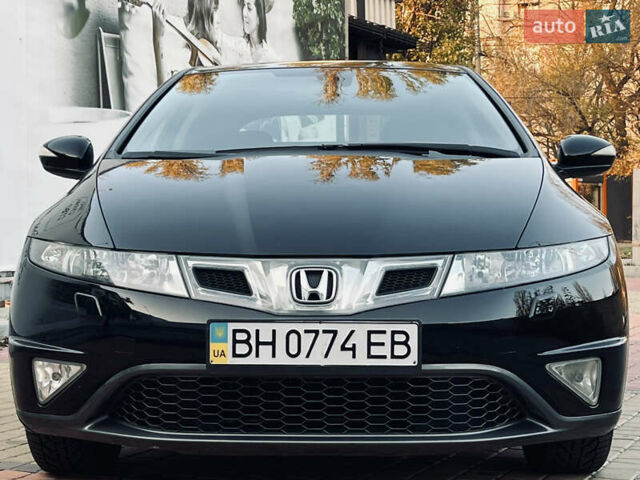 Черный Хонда Цивик, объемом двигателя 1.8 л и пробегом 115 тыс. км за 8300 $, фото 58 на Automoto.ua