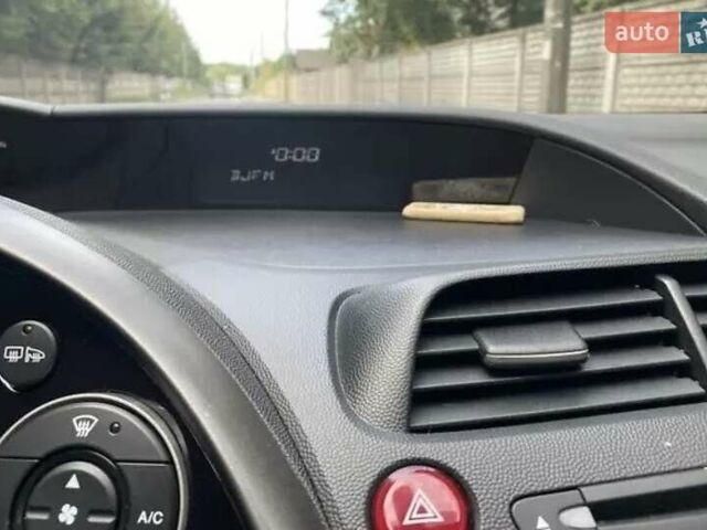 Черный Хонда Цивик, объемом двигателя 2.2 л и пробегом 223 тыс. км за 6700 $, фото 47 на Automoto.ua