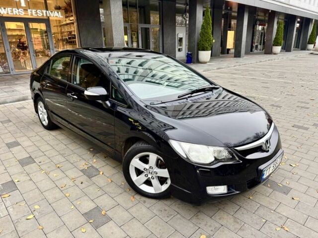 Чорний Хонда Сівік, об'ємом двигуна 1.8 л та пробігом 157 тис. км за 6500 $, фото 4 на Automoto.ua