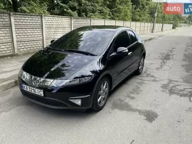 Черный Хонда Цивик, объемом двигателя 2.2 л и пробегом 223 тыс. км за 6700 $, фото 30 на Automoto.ua