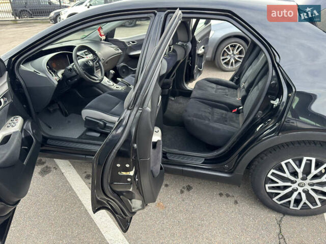 Черный Хонда Цивик, объемом двигателя 1.4 л и пробегом 153 тыс. км за 8800 $, фото 20 на Automoto.ua