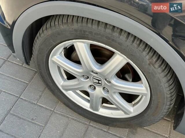 Черный Хонда Цивик, объемом двигателя 1.8 л и пробегом 190 тыс. км за 6280 $, фото 6 на Automoto.ua