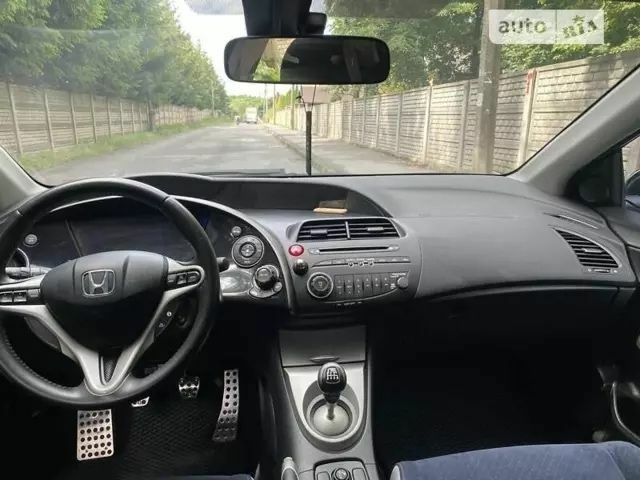 Чорний Хонда Сівік, об'ємом двигуна 2.2 л та пробігом 209 тис. км за 6900 $, фото 5 на Automoto.ua