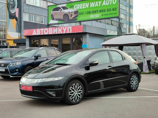 Черный Хонда Цивик, объемом двигателя 1.4 л и пробегом 153 тыс. км за 8800 $, фото 4 на Automoto.ua