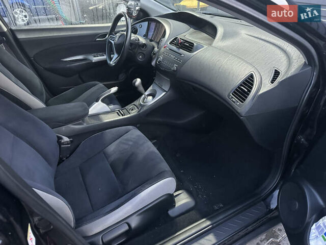 Черный Хонда Цивик, объемом двигателя 2.2 л и пробегом 267 тыс. км за 6000 $, фото 3 на Automoto.ua