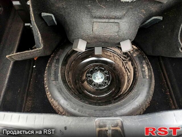 Черный Хонда Цивик, объемом двигателя 1.8 л и пробегом 249 тыс. км за 6700 $, фото 3 на Automoto.ua