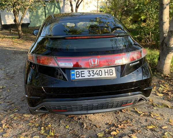 Черный Хонда Цивик, объемом двигателя 1.8 л и пробегом 207 тыс. км за 4300 $, фото 6 на Automoto.ua