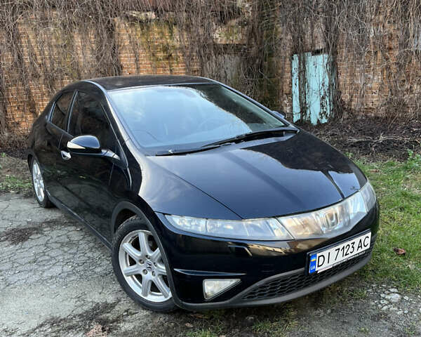 Черный Хонда Цивик, объемом двигателя 1.8 л и пробегом 243 тыс. км за 7099 $, фото 4 на Automoto.ua