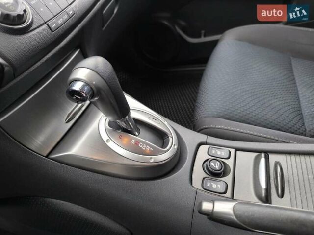 Черный Хонда Цивик, объемом двигателя 1.8 л и пробегом 196 тыс. км за 7700 $, фото 28 на Automoto.ua