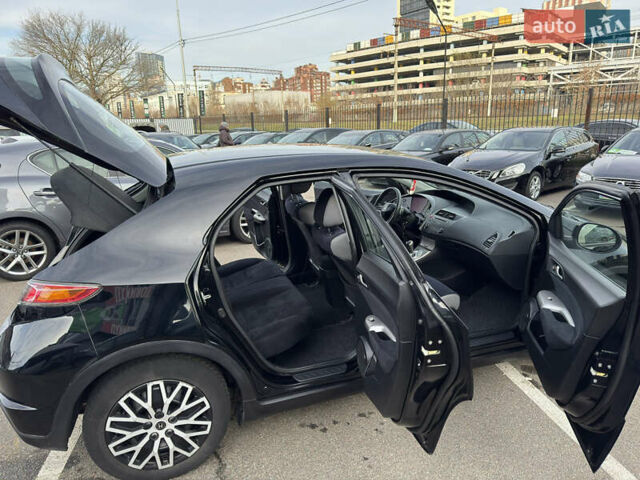 Черный Хонда Цивик, объемом двигателя 1.4 л и пробегом 153 тыс. км за 8800 $, фото 15 на Automoto.ua