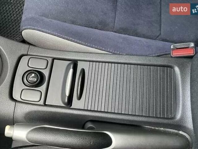 Черный Хонда Цивик, объемом двигателя 2.2 л и пробегом 223 тыс. км за 6700 $, фото 26 на Automoto.ua