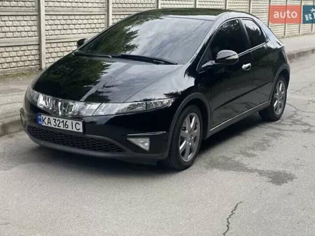 Черный Хонда Цивик, объемом двигателя 2.2 л и пробегом 223 тыс. км за 6700 $, фото 56 на Automoto.ua