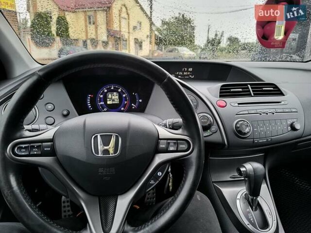 Черный Хонда Цивик, объемом двигателя 1.8 л и пробегом 196 тыс. км за 7700 $, фото 38 на Automoto.ua