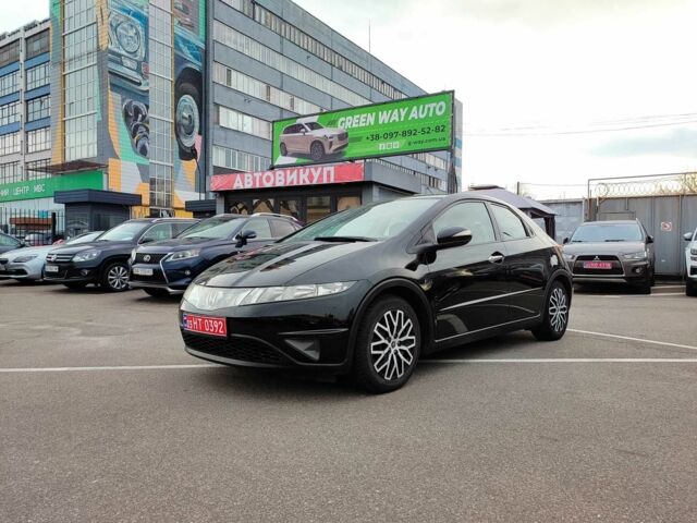 Черный Хонда Цивик, объемом двигателя 1.4 л и пробегом 153 тыс. км за 8800 $, фото 3 на Automoto.ua