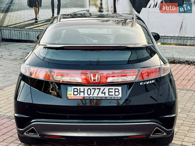 Чорний Хонда Сівік, об'ємом двигуна 1.8 л та пробігом 115 тис. км за 8700 $, фото 19 на Automoto.ua