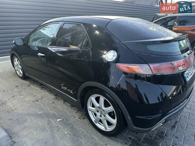 Черный Хонда Цивик, объемом двигателя 2.2 л и пробегом 267 тыс. км за 6000 $, фото 6 на Automoto.ua