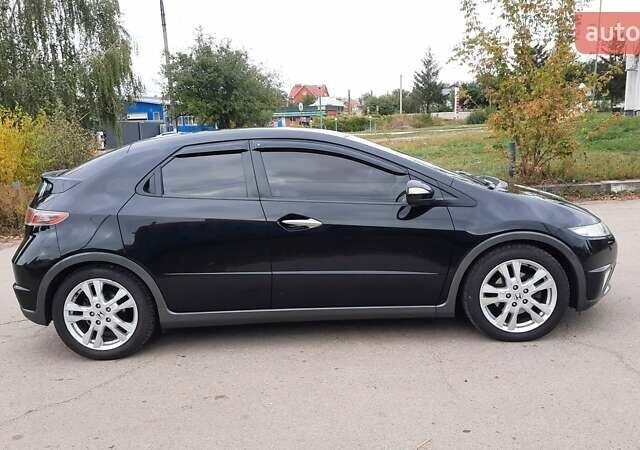 Черный Хонда Цивик, объемом двигателя 1.8 л и пробегом 95 тыс. км за 10500 $, фото 11 на Automoto.ua