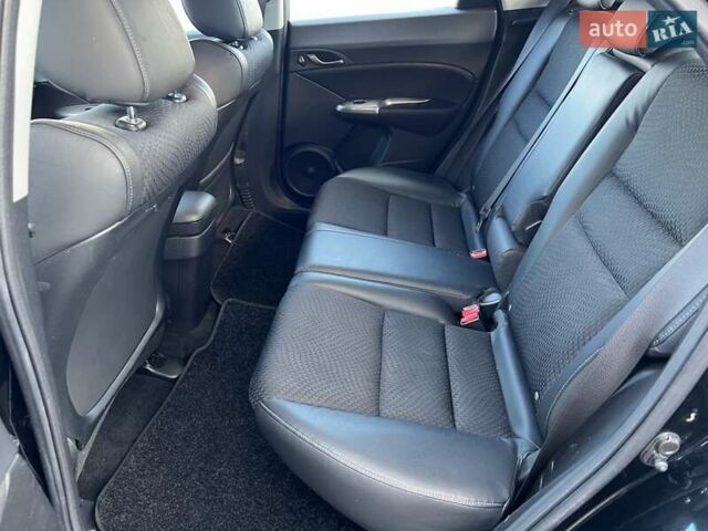 Черный Хонда Цивик, объемом двигателя 1.4 л и пробегом 220 тыс. км за 6250 $, фото 10 на Automoto.ua