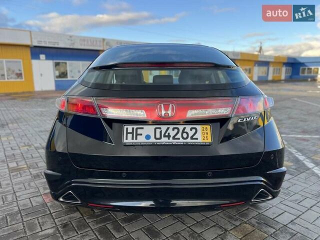 Черный Хонда Цивик, объемом двигателя 1.4 л и пробегом 220 тыс. км за 6250 $, фото 3 на Automoto.ua